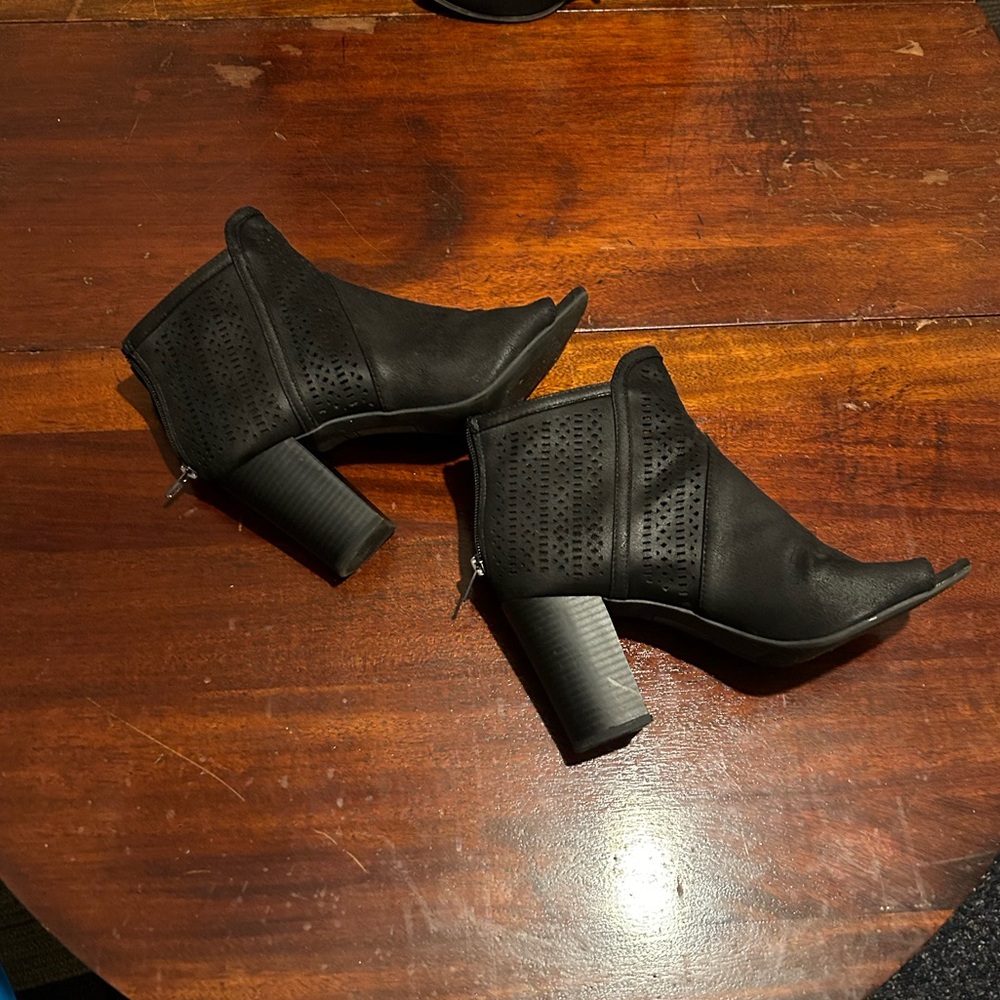 Booties - Picture 3 of 11